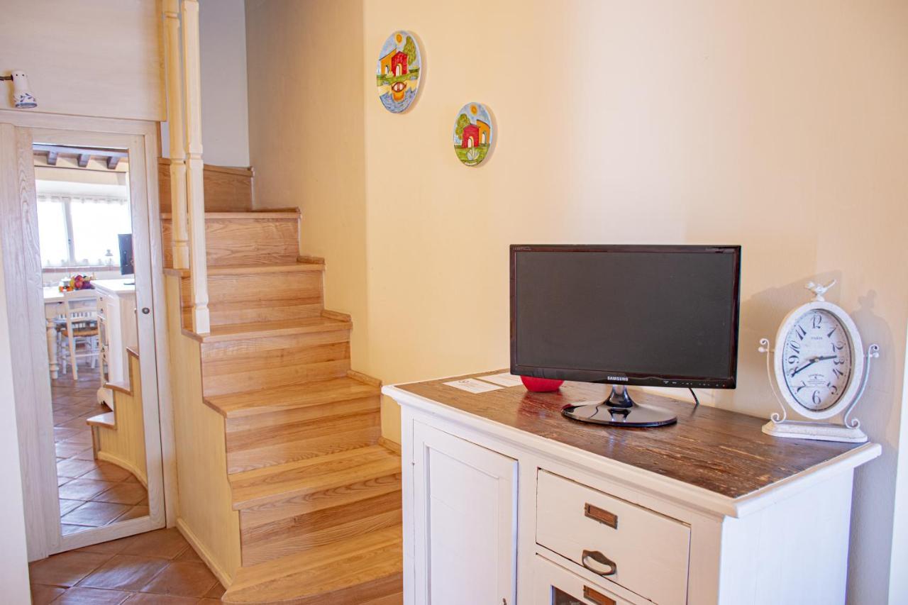 Casa Myconis 68Mq A Due Passi Dal Mare Di San Vincenzo Apartment ภายนอก รูปภาพ