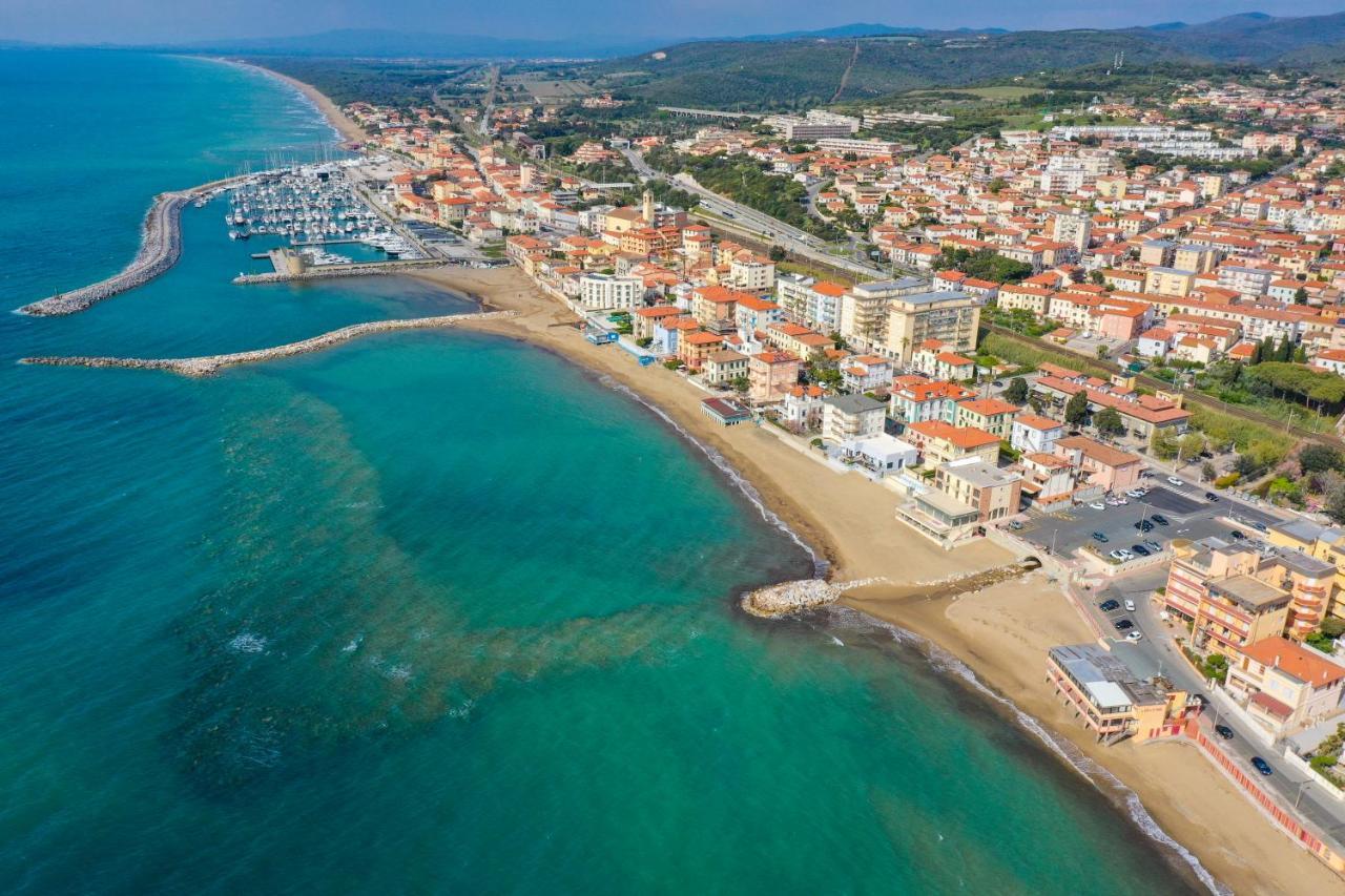 Casa Myconis 68Mq A Due Passi Dal Mare Di San Vincenzo Apartment ภายนอก รูปภาพ