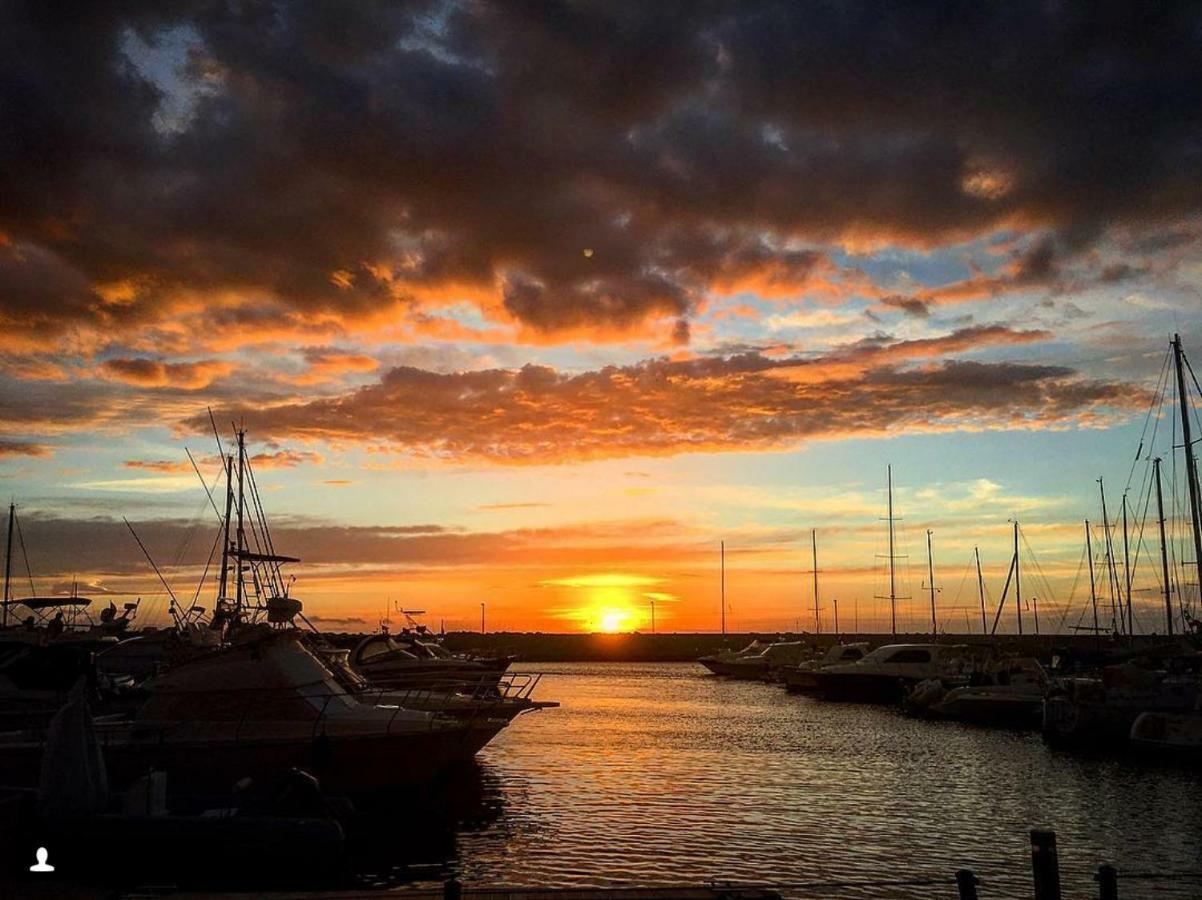 Casa Myconis 68Mq A Due Passi Dal Mare Di San Vincenzo Apartment ภายนอก รูปภาพ